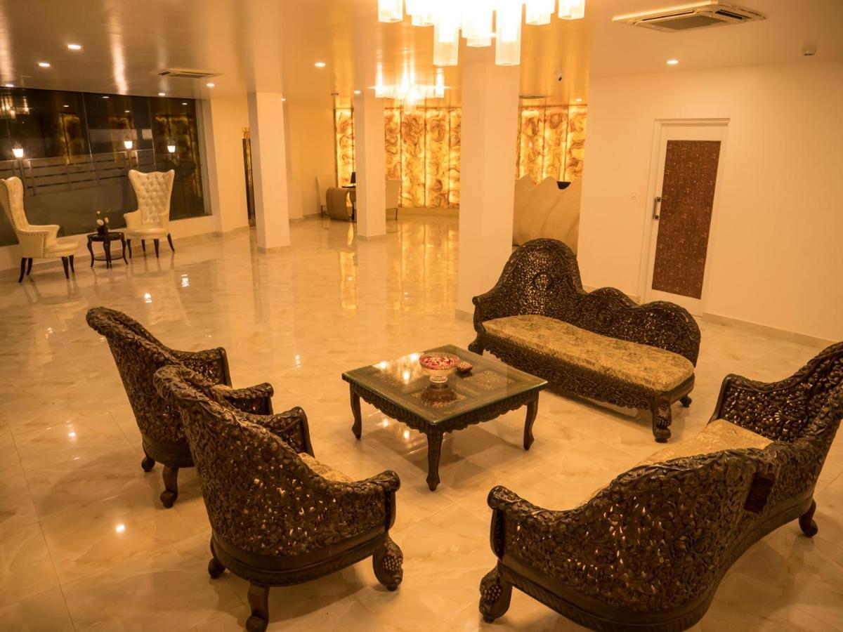 Hotel Blue Waves Jangli Ghāt Extérieur photo